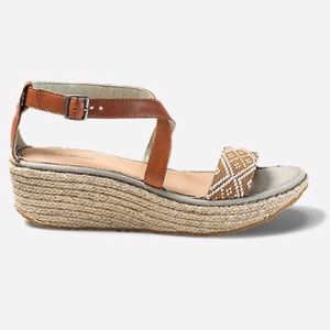 Eddie Bauer Women’s Kara Canvas Wedge